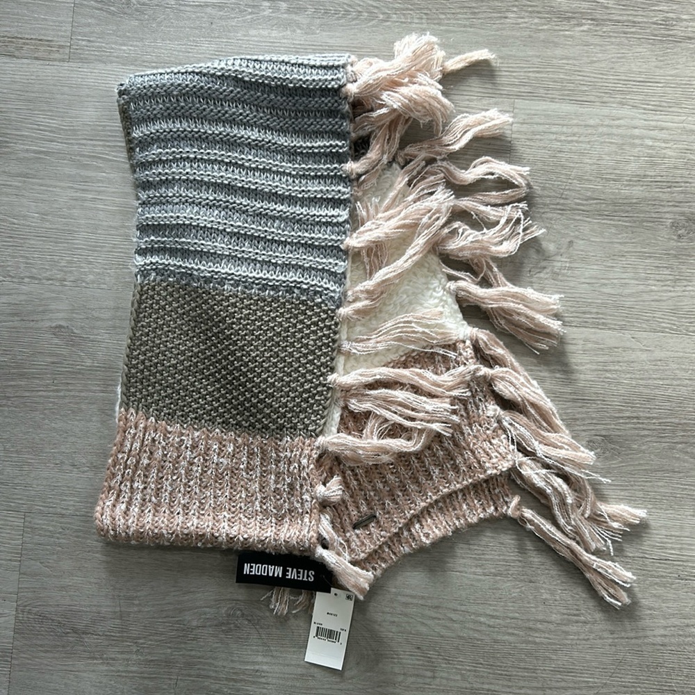 nwt // Steve Madden fringe tassel mixed media knit winter scarf